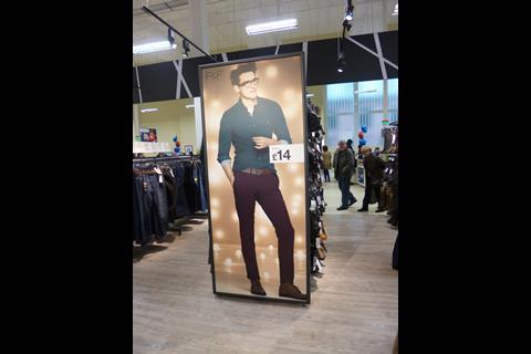 Tesco Extra, Woolwich